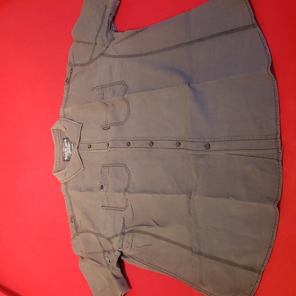 Lot of 2 Mens XXL gray and light gray short sleeve button up shirts by Marc Ecko - Picture 7 of 9